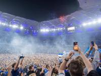 IM电竞下载-包含汉堡队在比赛中经历失利，球队面临考验的词条