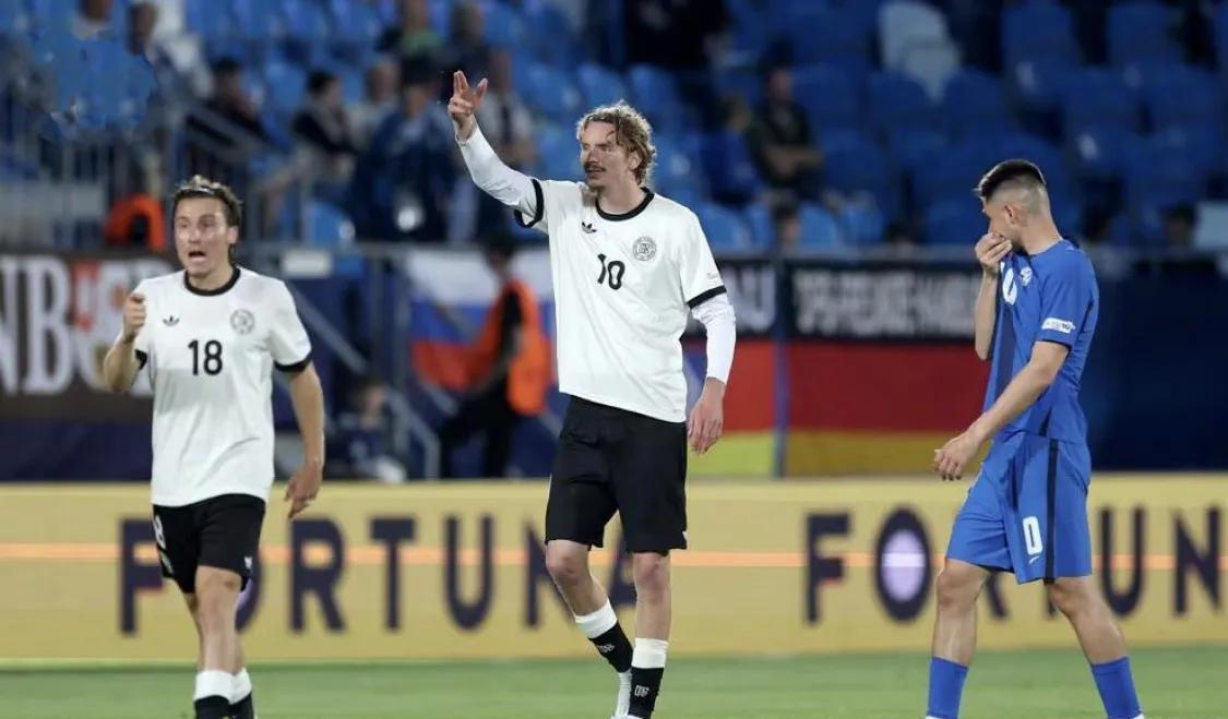 匈牙利闷平法国无缘晋级欧洲杯八强的简单介绍