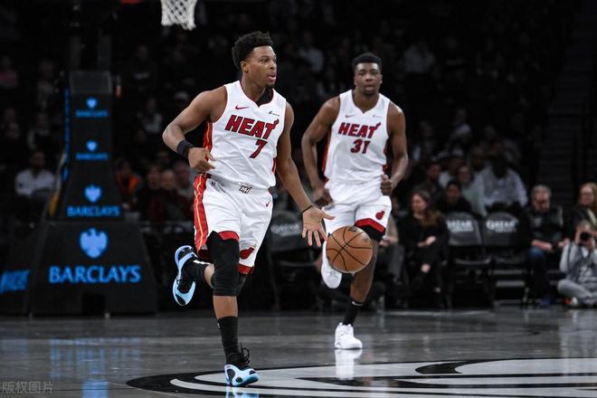 公牛客场逆转篮网，追平系列赛