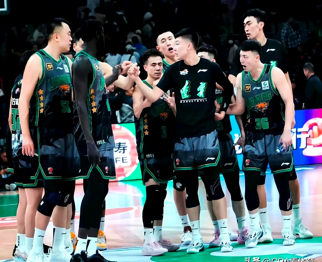 包含吉林队在对决中展现出极佳的配合的词条